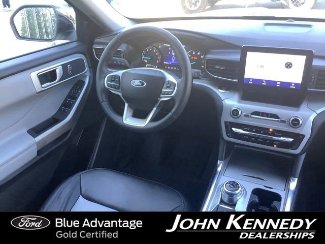 Certified 2023 Ford Explorer XLT w/ Equipment Group 202A image 28
