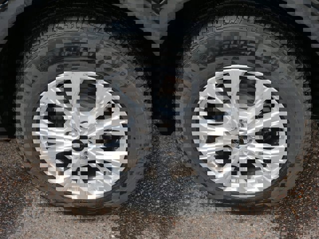 Certified 2025 Ford Escape Active image 8