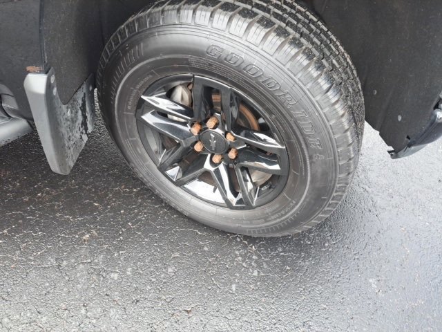 Used 2020 Chevrolet Silverado 1500 LT Trail Boss image 10