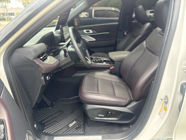 Certified 2026 Ford Explorer Platinum RWD image 14