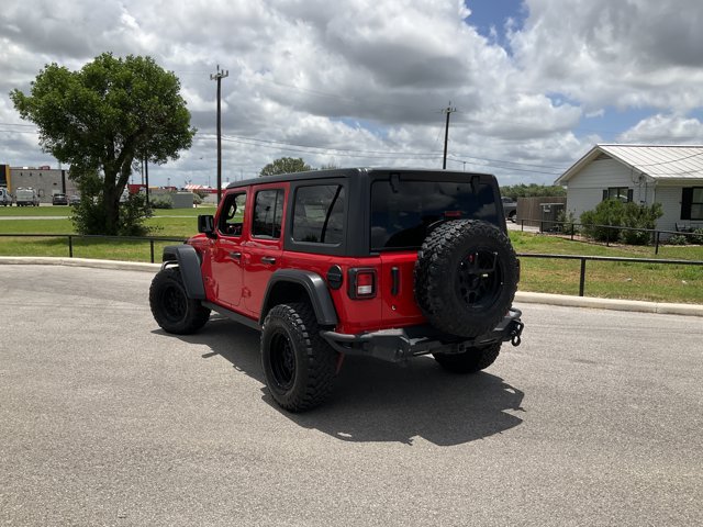 Used 2019 Jeep Wrangler Unlimited Rubicon AWD/4WD image 4