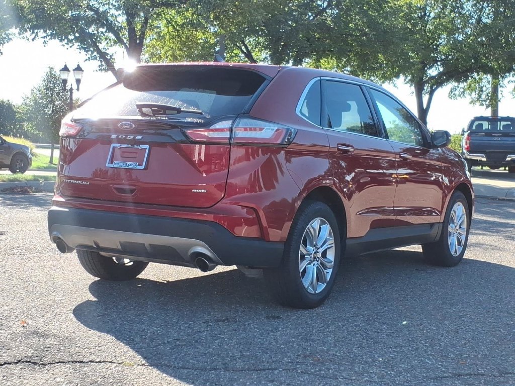 Certified 2024 Ford Edge Titanium AWD/4WD image 5