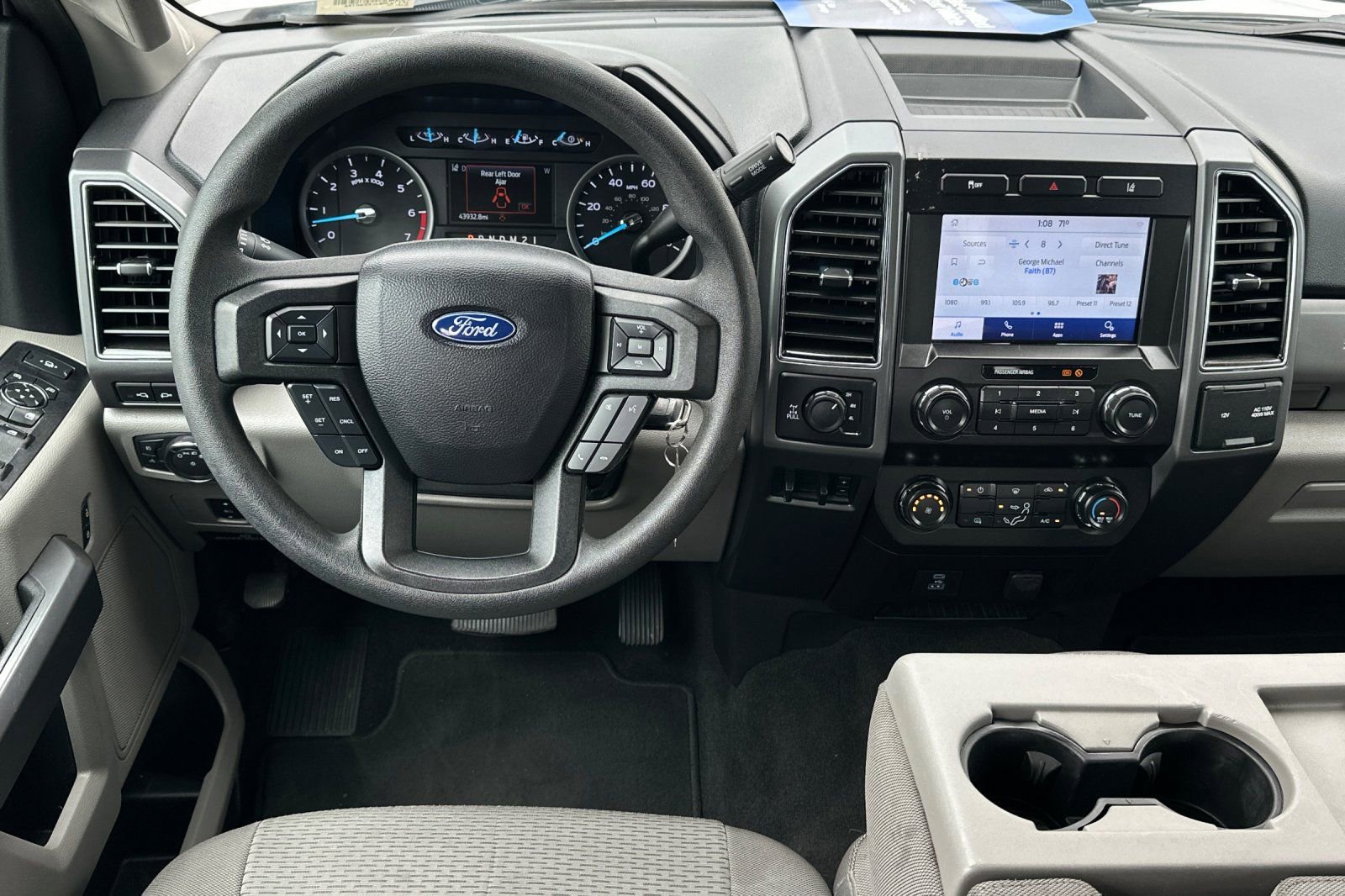 Certified 2020 Ford F250 XLT w/ XLT Value Package AWD/4WD image 13