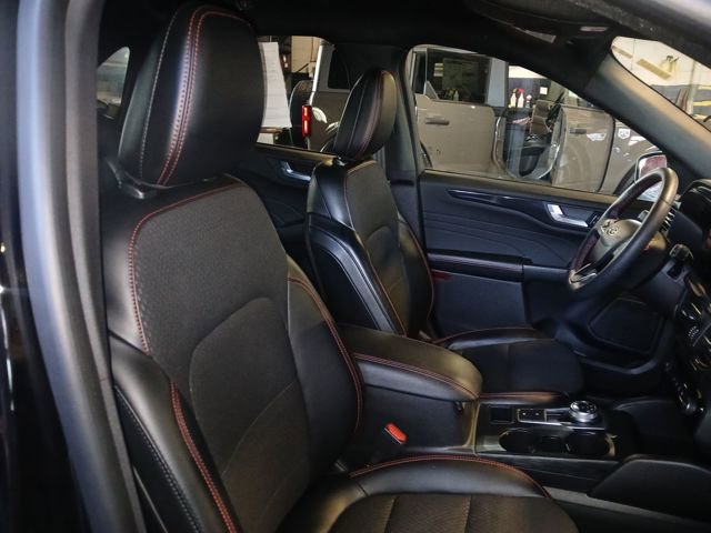 Certified 2023 Ford Escape ST-Line w/ Tech Pack #1 image 46