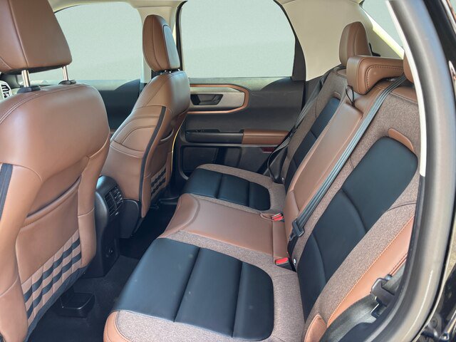 Certified 2025 Ford Bronco Sport Outer Banks w/ Outer Banks Tech Package+ AWD/4WD image 5