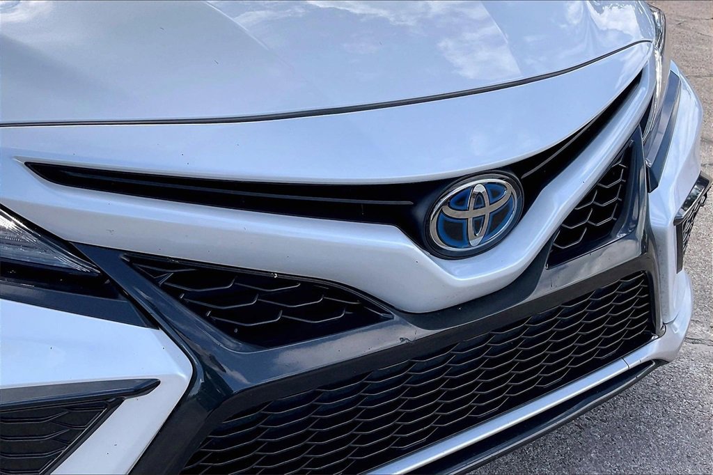 Used 2024 Toyota Camry XSE image 34