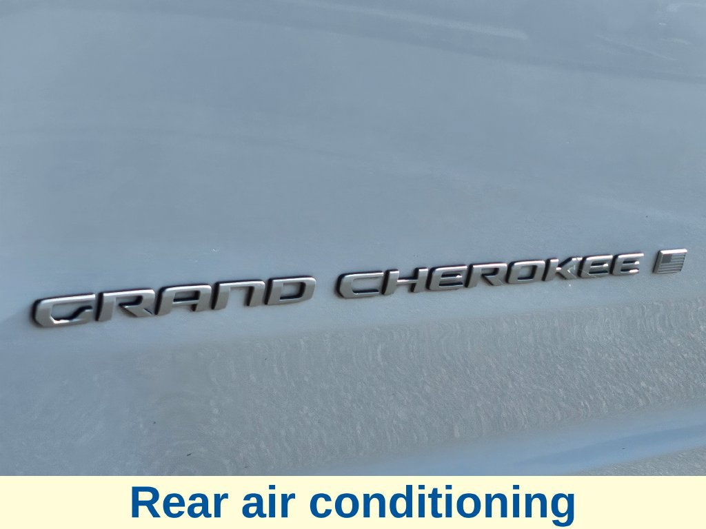Used 2024 Jeep Grand Cherokee L Laredo RWD image 24