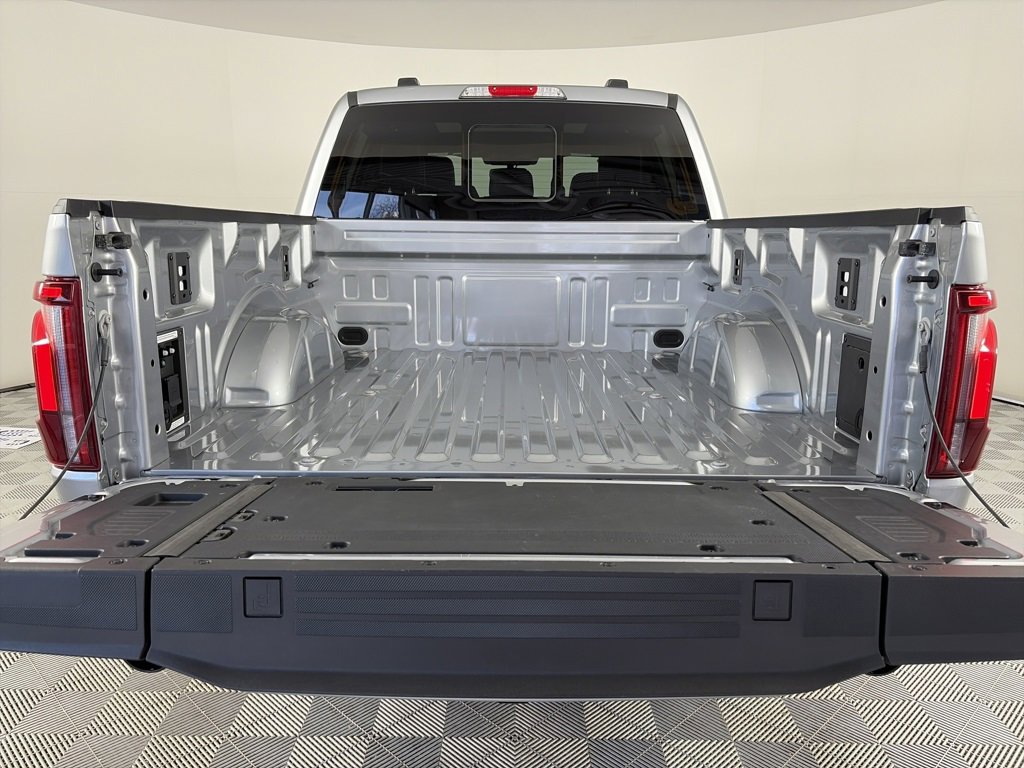 Certified 2025 Ford F150 Lariat w/ Equipment Group 502A High image 29