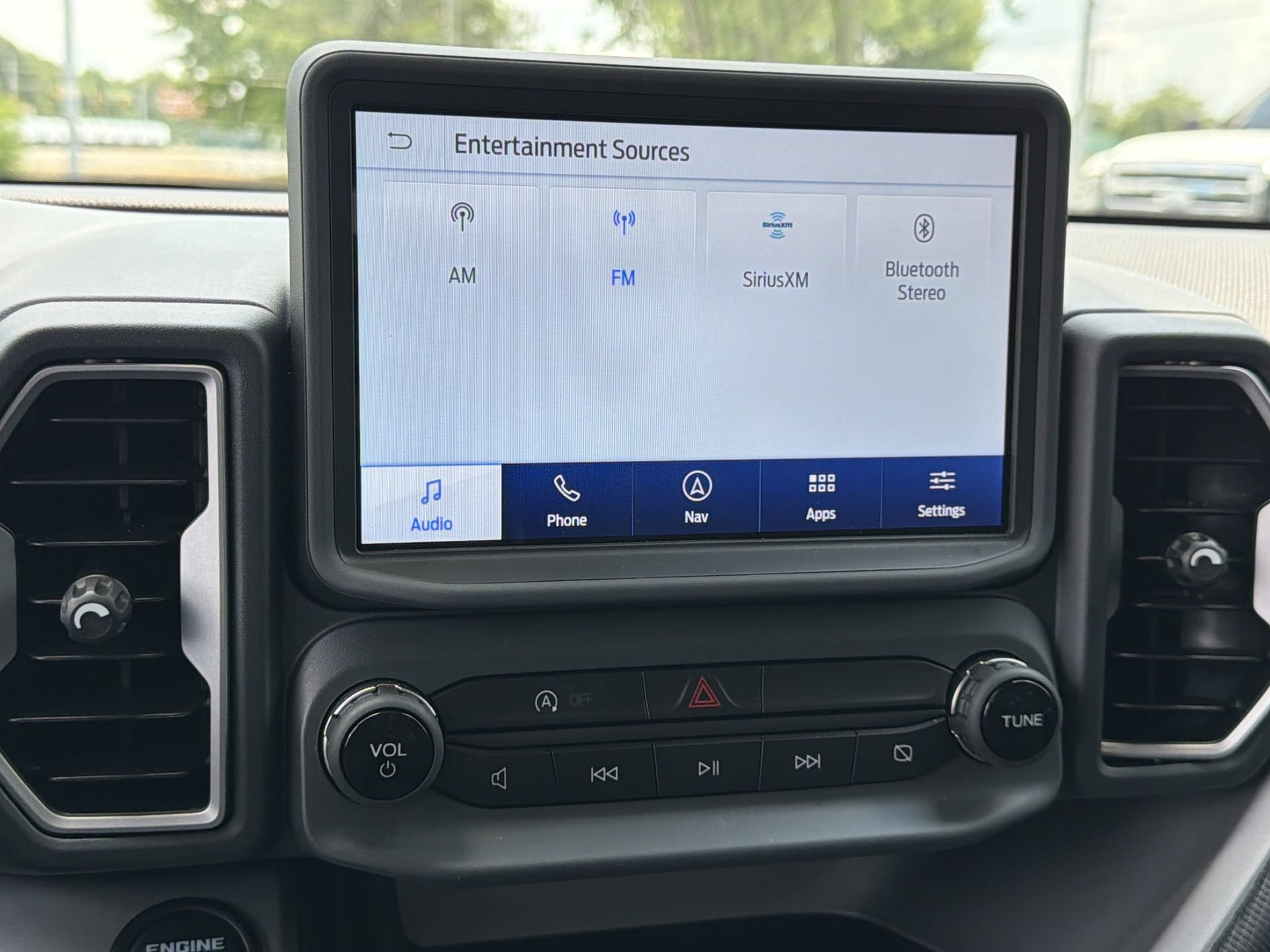 Certified 2024 Ford Bronco Sport Outer Banks w/ Tech Package AWD/4WD image 8
