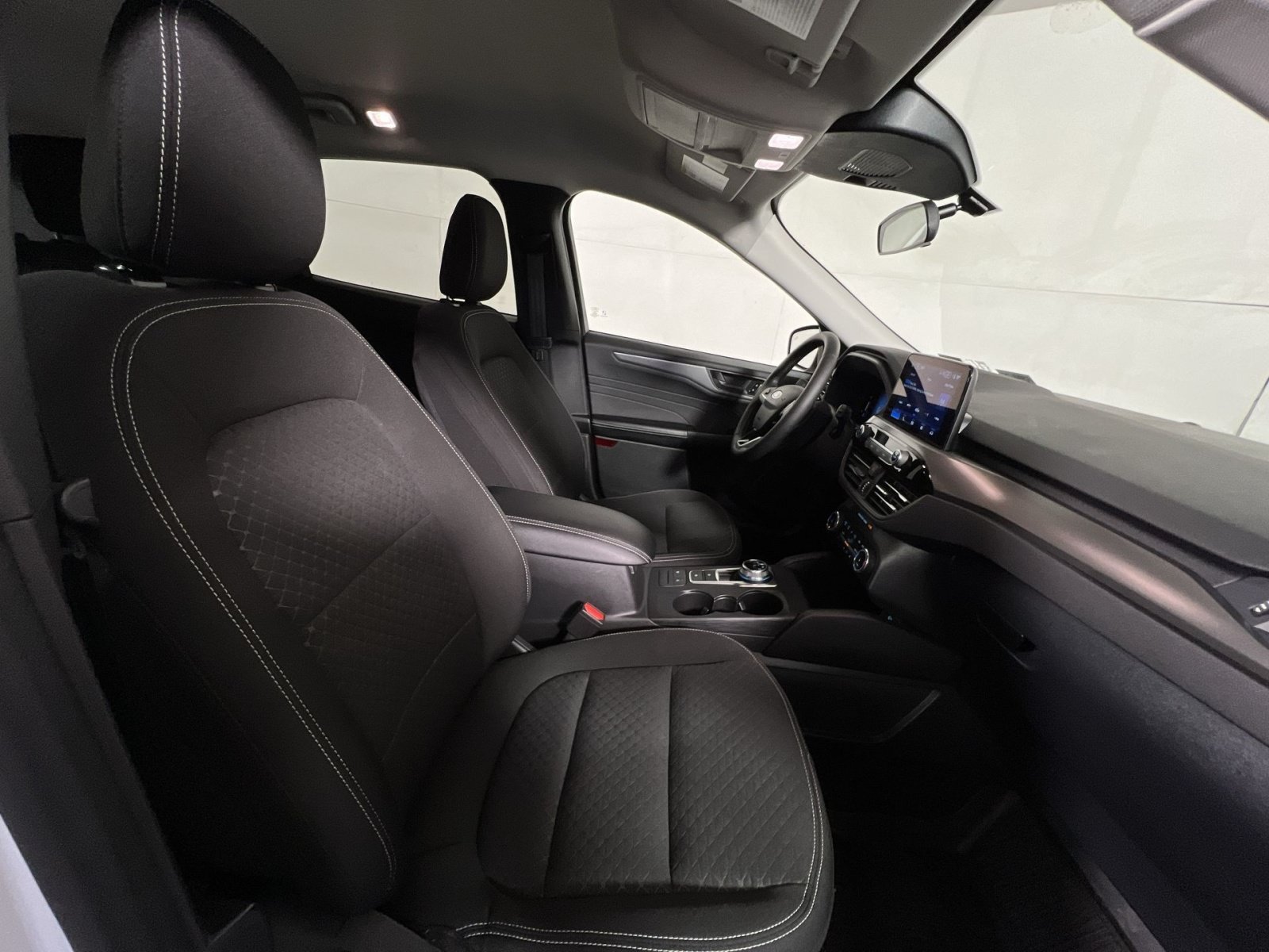 Certified 2023 Ford Escape Active AWD/4WD image 25