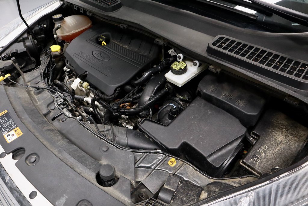 Certified 2018 Ford Escape SE image 16