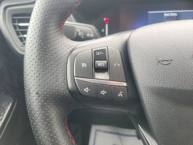 Certified 2025 Ford Escape ST-Line Select AWD/4WD image 20