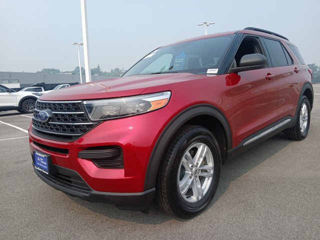 Certified 2020 Ford Explorer XLT w/ Comfort Package AWD/4WD image 6
