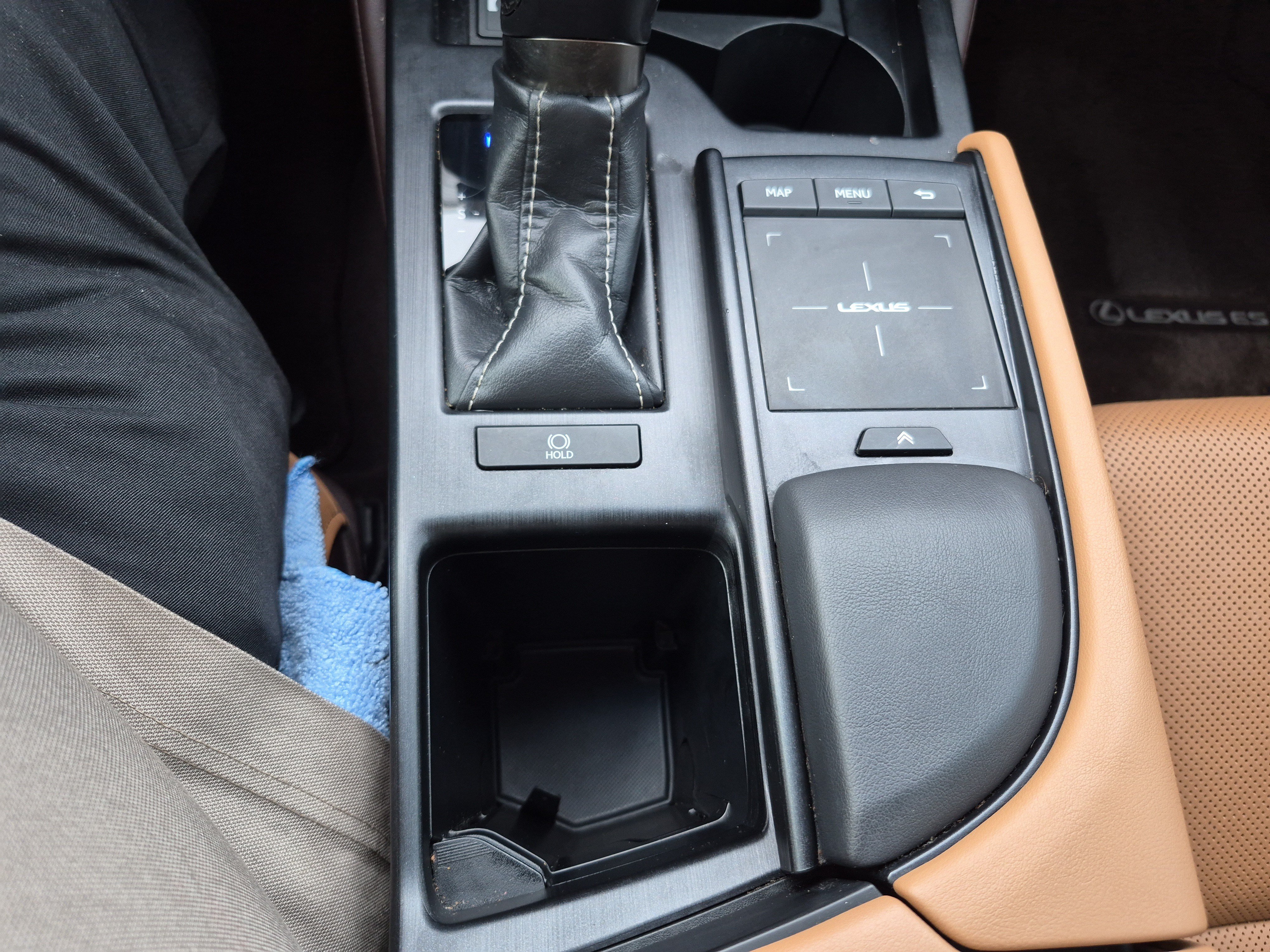 Used 2019 Lexus ES 350 w/ Premium Package FWD image 30