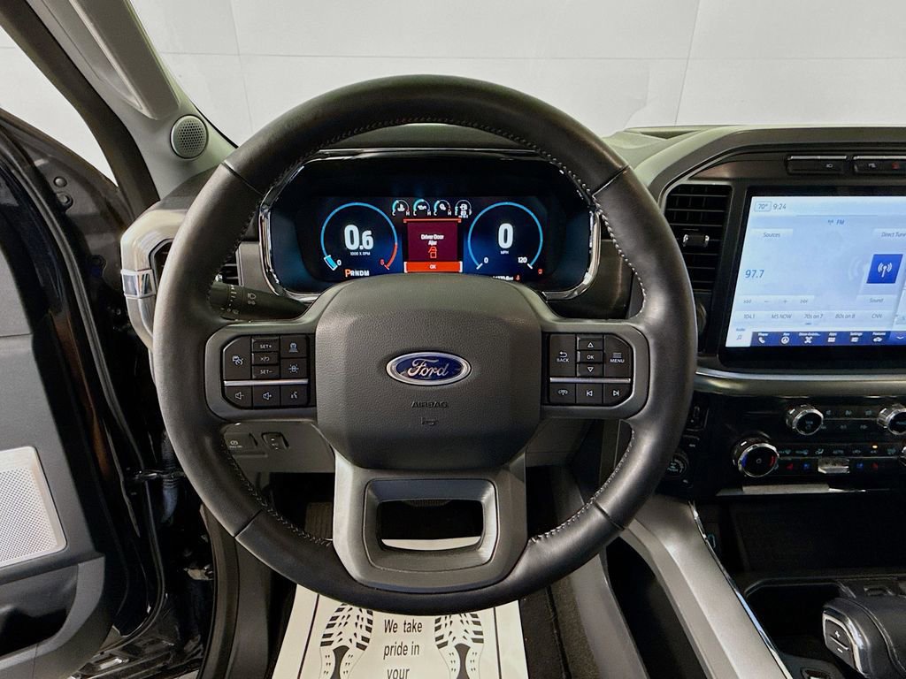 Certified 2022 Ford F150 Lariat w/ Equipment Group 502A High image 17