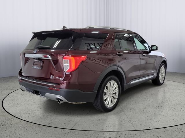 Certified 2022 Ford Explorer Limited w/ Equipment Group 301A AWD/4WD image 2