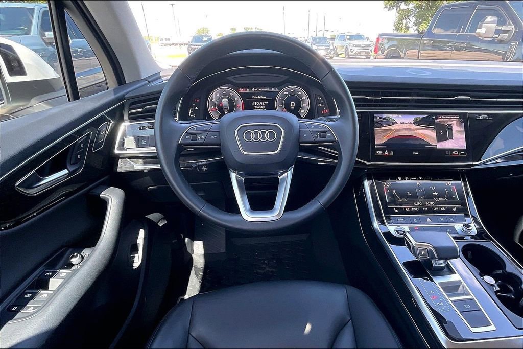 Used 2022 Audi Q7 3.0T Premium AWD/4WD image 8