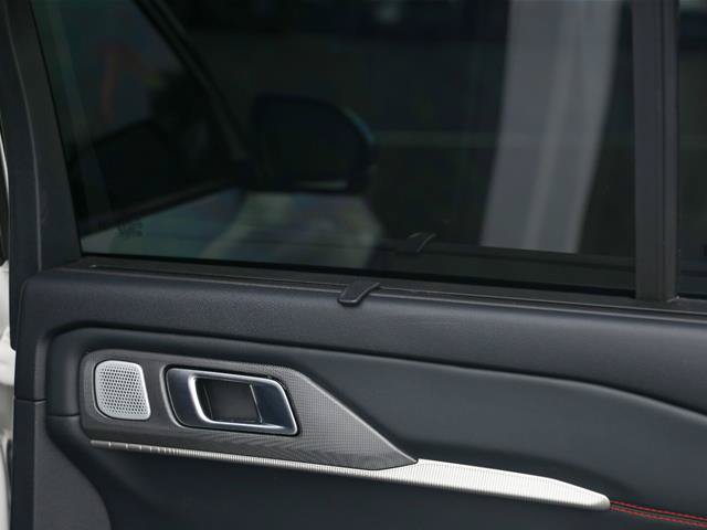 Certified 2025 Ford Explorer ST AWD/4WD image 31