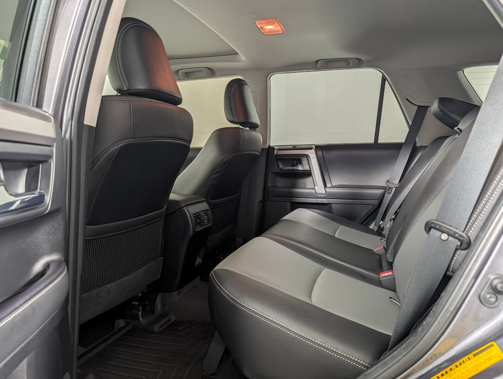 Used 2021 Toyota 4Runner SR5 Premium w/ Moonroof Package AWD/4WD image 12