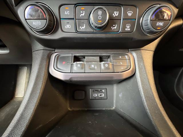 Used 2022 GMC Acadia AT4 AWD/4WD image 26