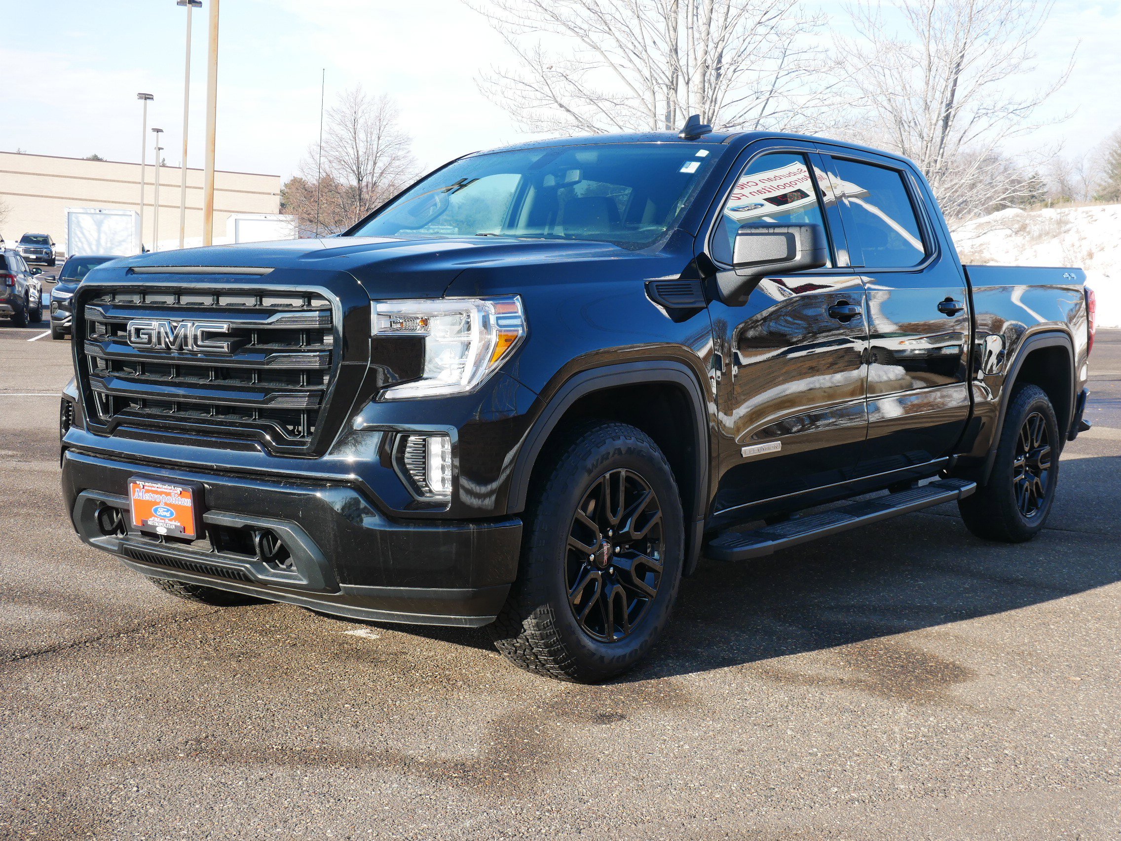 Used 2020 GMC Sierra 1500 Elevation w/ Elevation Value Package image 3