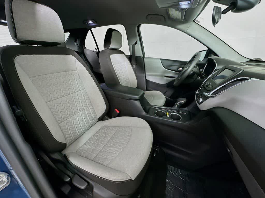 Used 2024 Chevrolet Equinox LS w/ Driver Confidence II Package FWD image 15