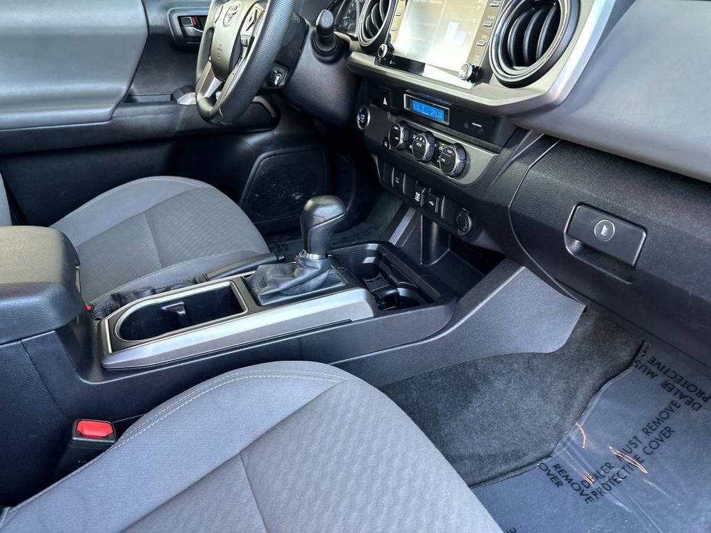 Used 2023 Toyota Tacoma SR5 RWD image 14