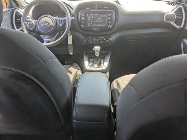 Used 2020 Kia Soul LX FWD image 19
