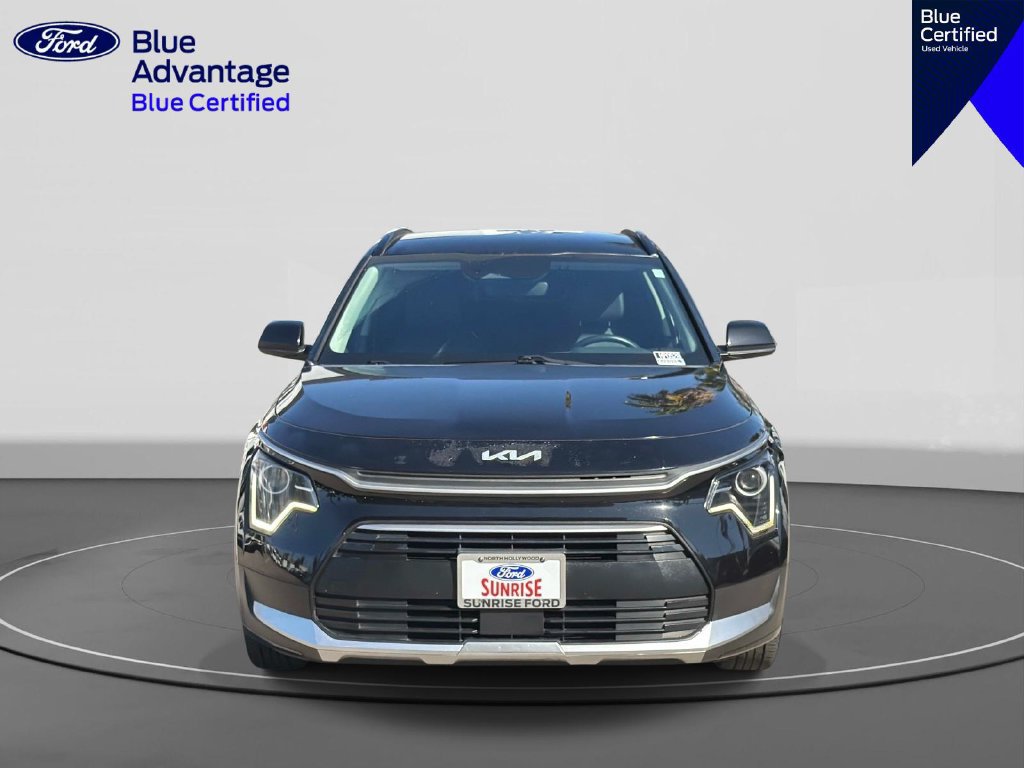 Used 2023 Kia Niro EX FWD image 3