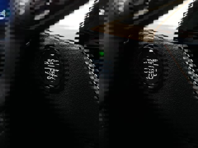 Certified 2022 Ford Escape Titanium w/ Titanium Elite Package image 26