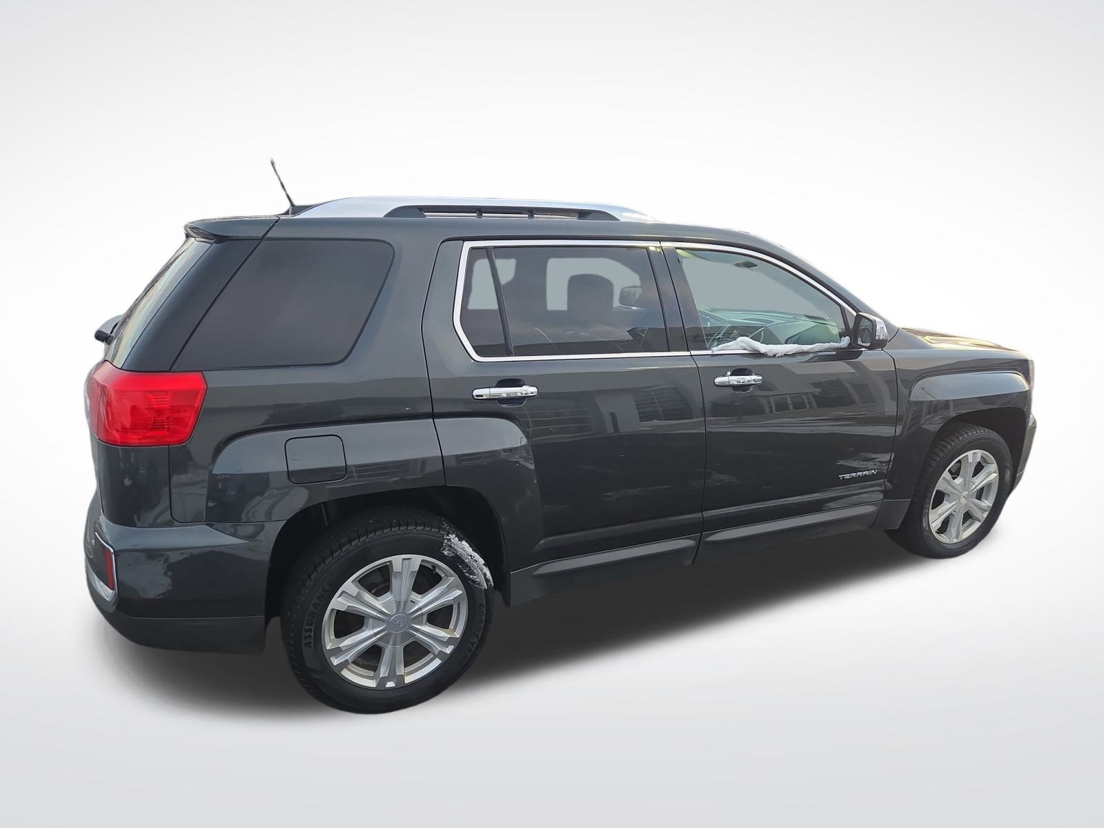 Used 2017 GMC Terrain SLT w/ Open Road Package image 4