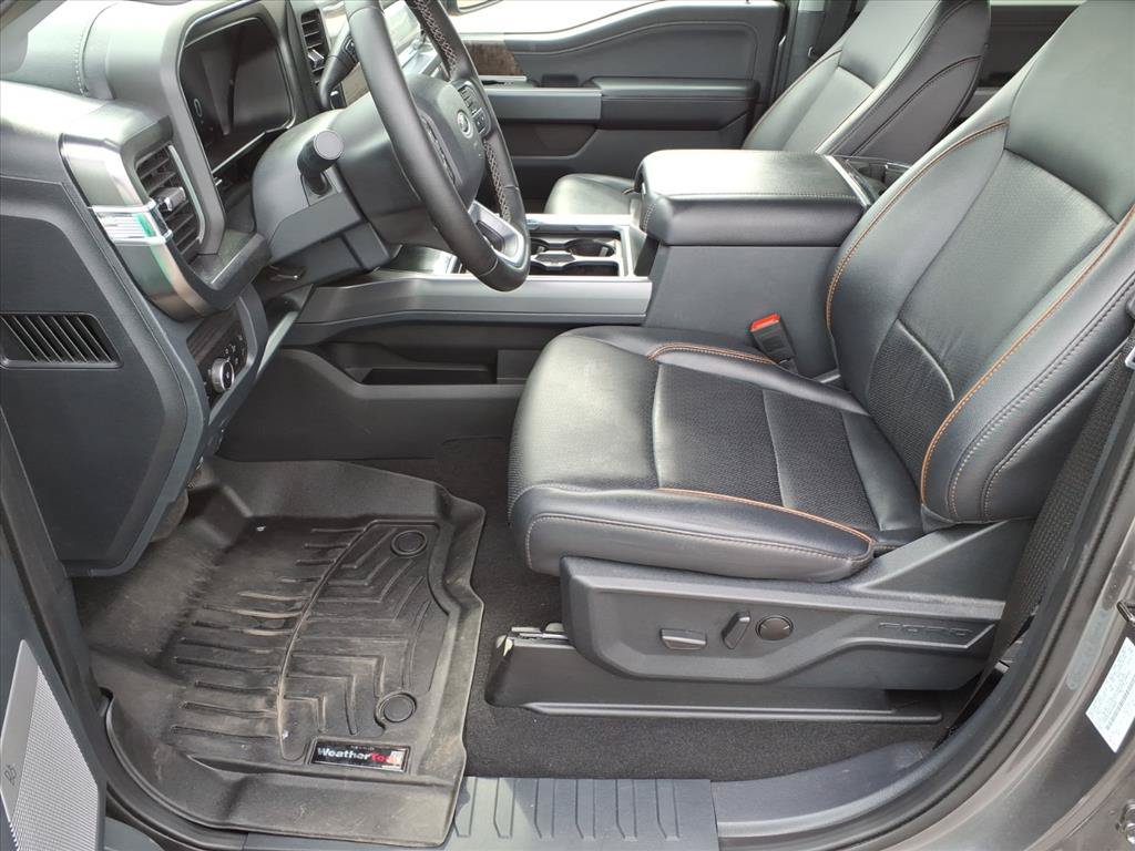 Certified 2025 Ford F250 Lariat w/ Chrome Package AWD/4WD image 6