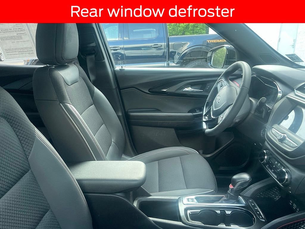 Used 2023 Chevrolet TrailBlazer RS AWD/4WD image 9