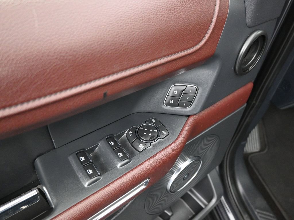 Certified 2022 Ford Expedition Limited image 10