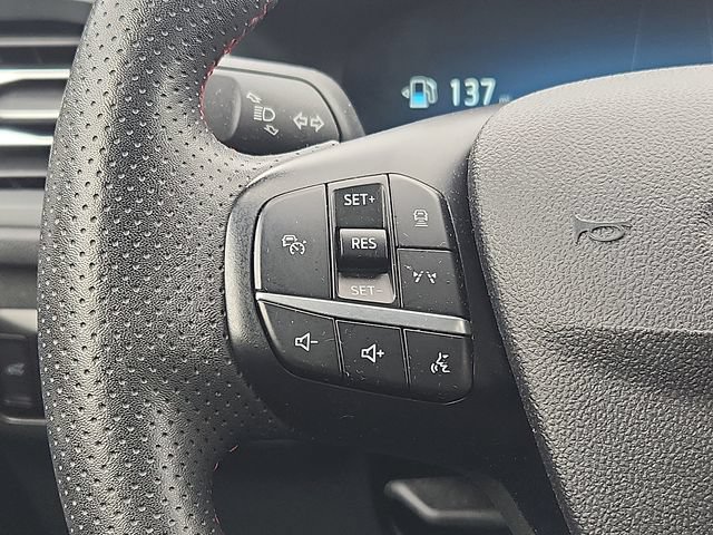 Certified 2023 Ford Escape ST-Line Select w/ Tech Pack #2 AWD/4WD image 14