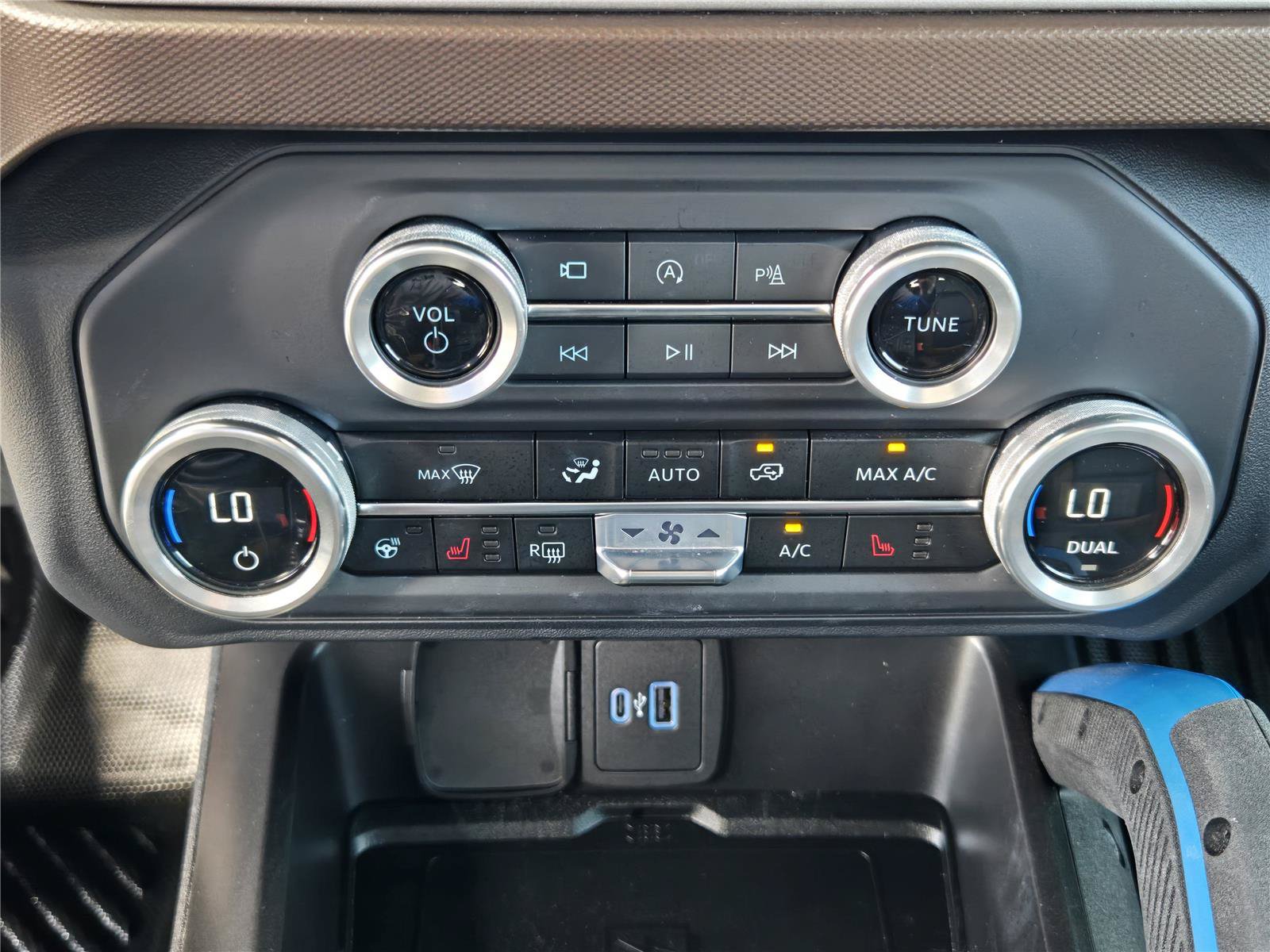 Certified 2023 Ford Bronco Outer Banks AWD/4WD image 18