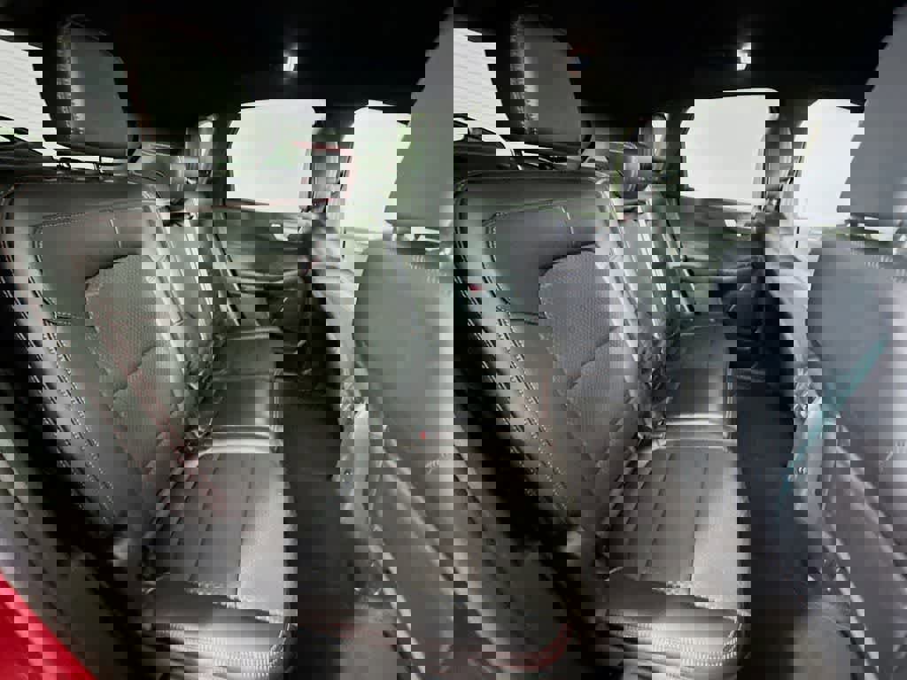 Certified 2025 Ford Escape ST-Line image 31