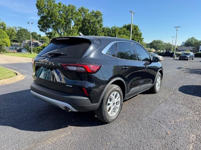 Certified 2023 Ford Escape Active AWD/4WD image 7