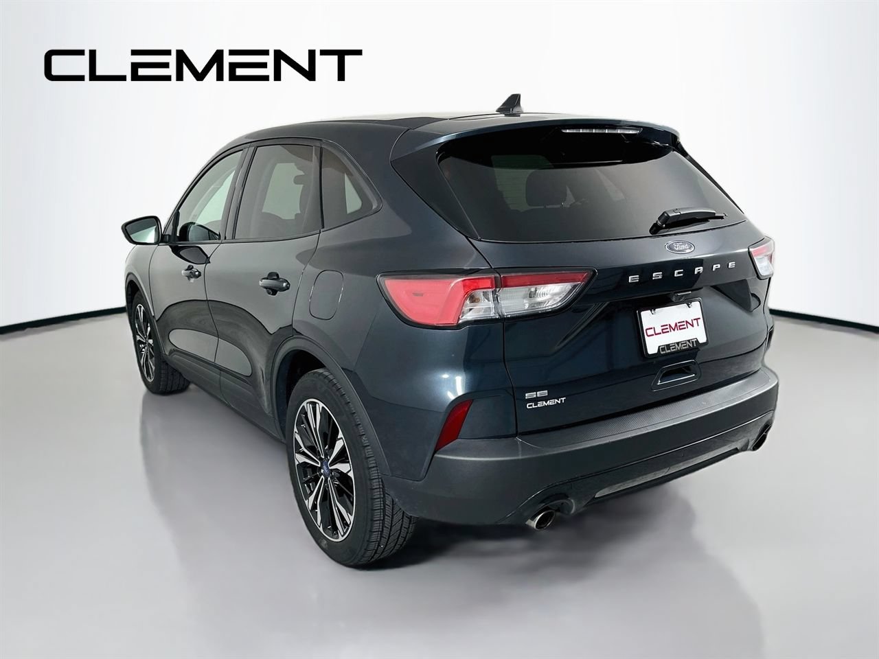 Certified 2022 Ford Escape SE w/ SE Sport Appearance Package FWD image 10