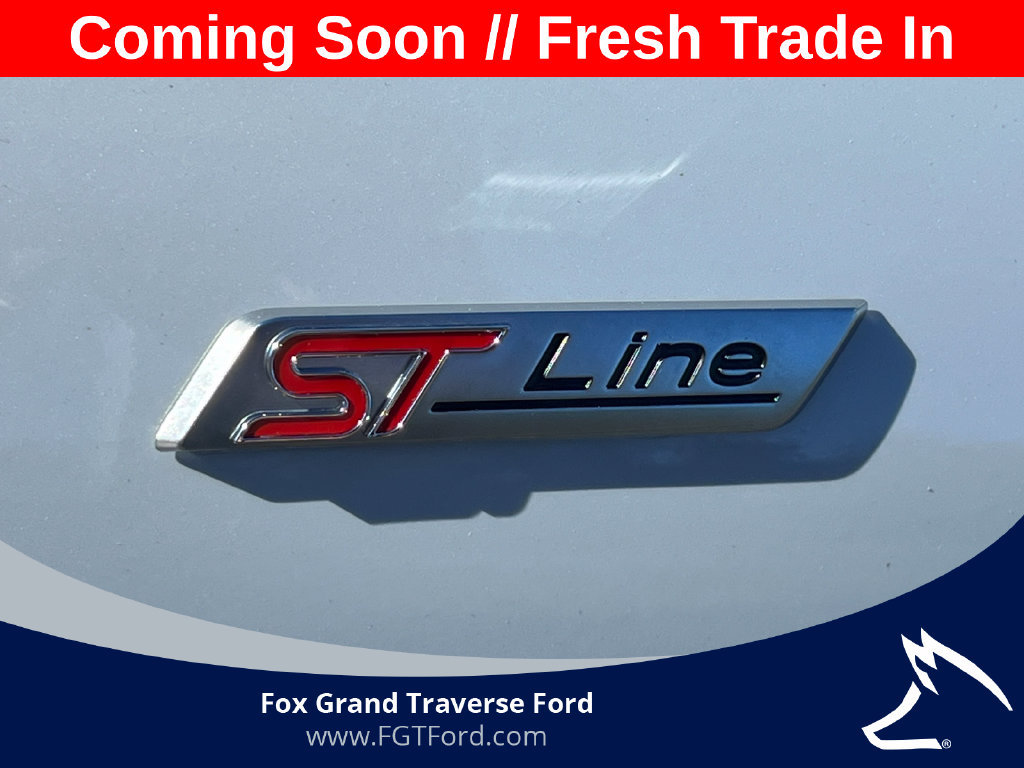 Certified 2025 Ford Escape ST-Line Select AWD/4WD image 8