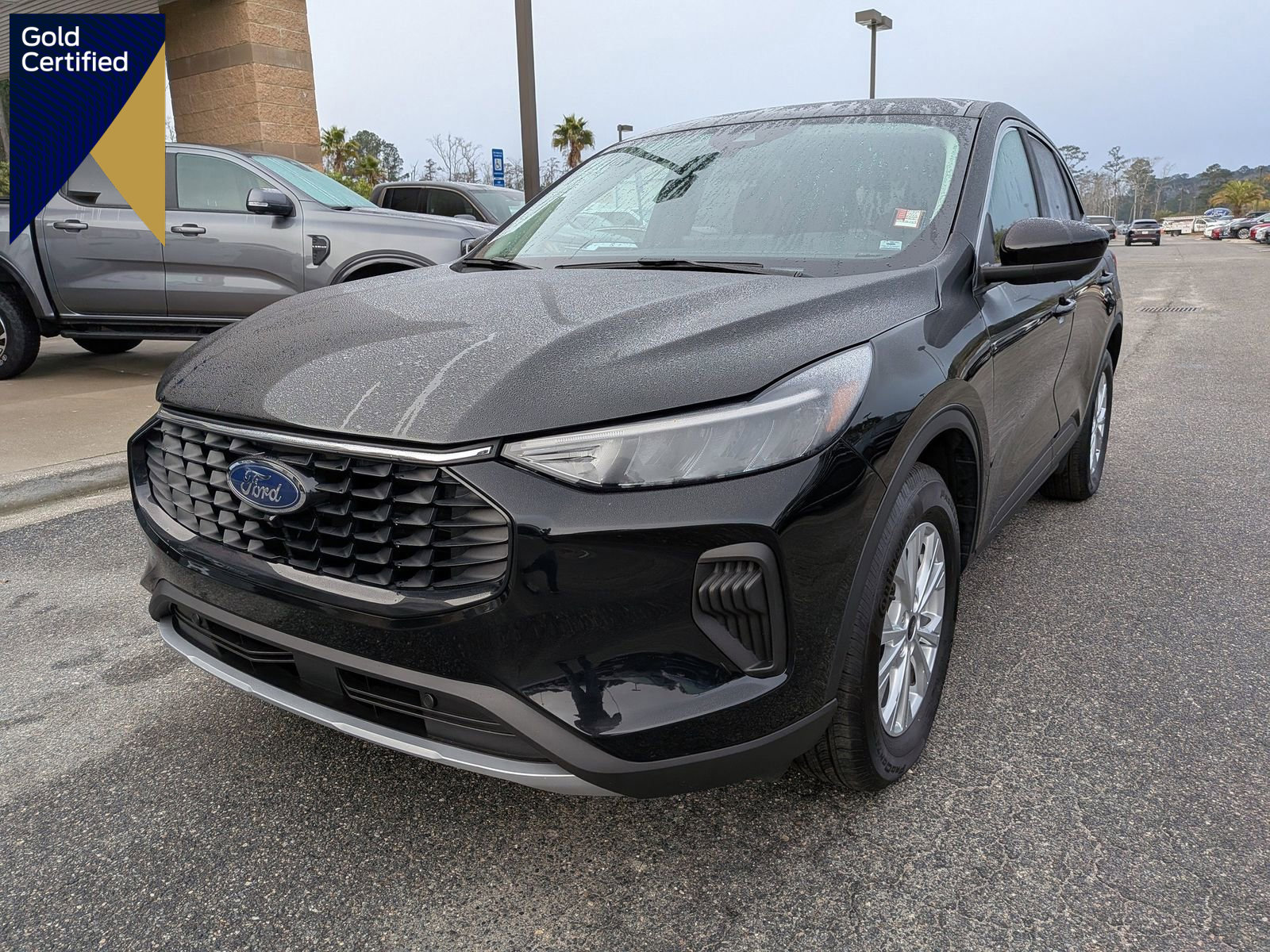 Certified 2023 Ford Escape Active w/ Tech Pack #2 image 1