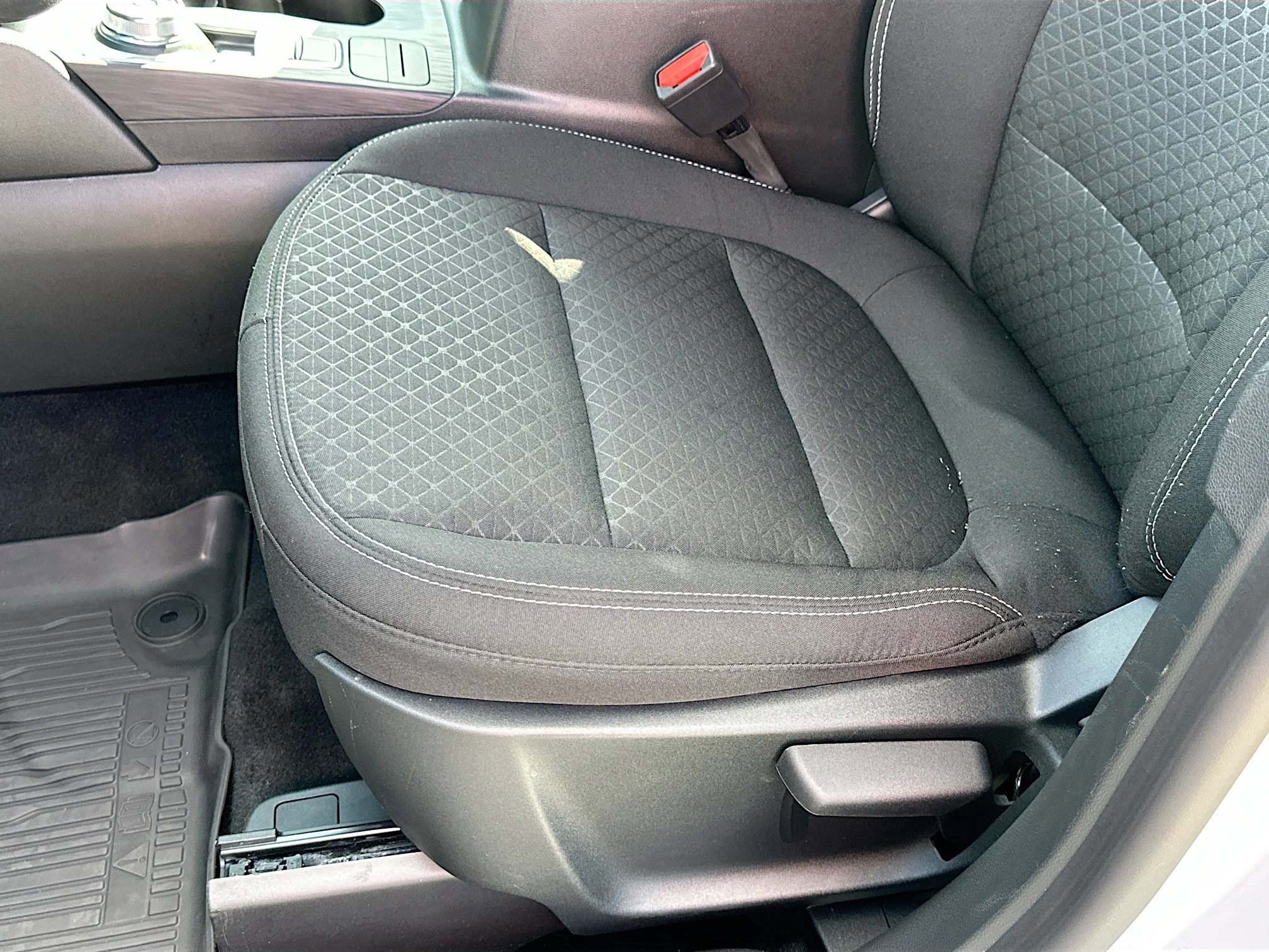 Certified 2025 Ford Escape Active image 18