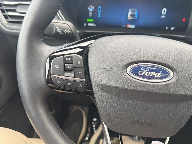 Certified 2023 Ford Escape SE w/ PHEV Premium Package FWD image 23