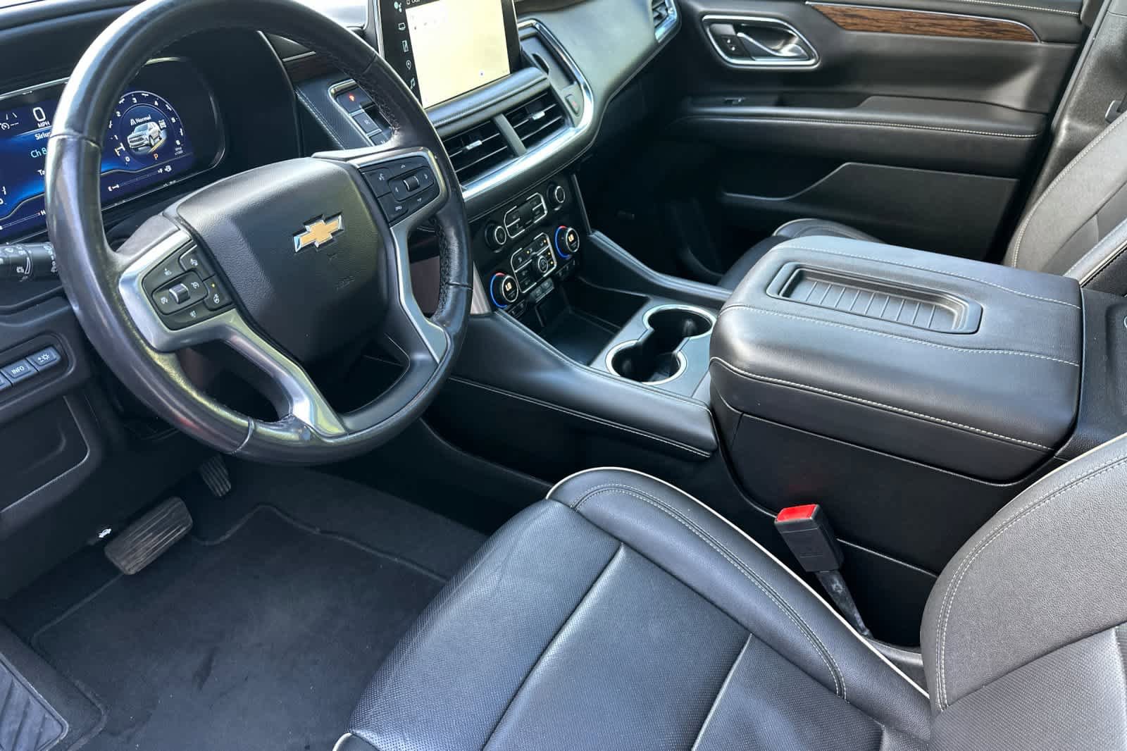Used 2023 Chevrolet Tahoe Premier AWD/4WD image 11