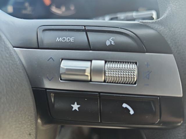 Used 2025 Hyundai Tucson SEL FWD image 18