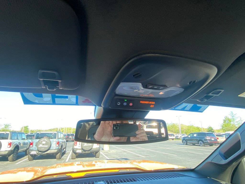 Used 2025 GMC Canyon AT4 w/ AT4 Premium Package image 19