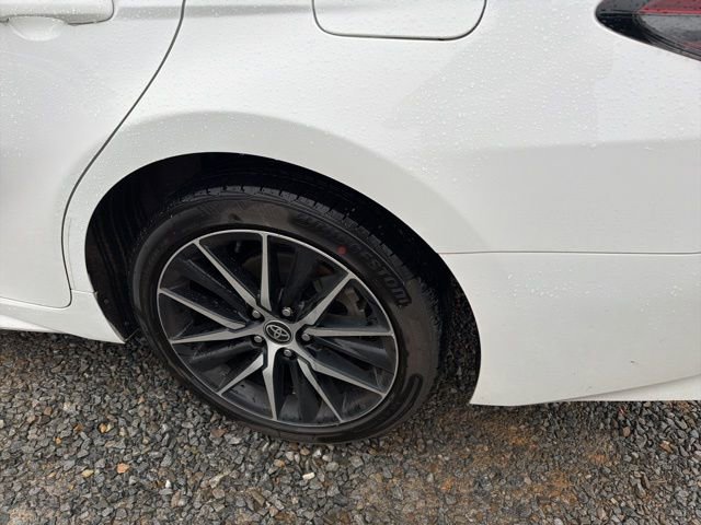 Used 2023 Toyota Camry SE w/ Convenience Package image 7