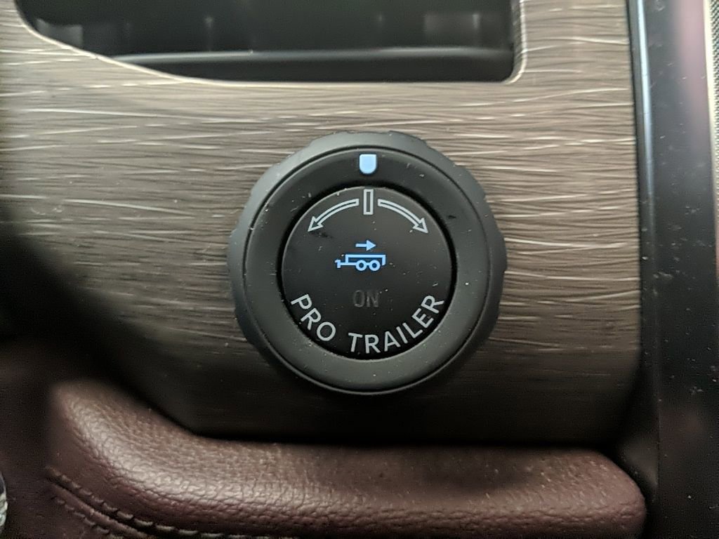 Certified 2023 Ford Expedition Limited image 29