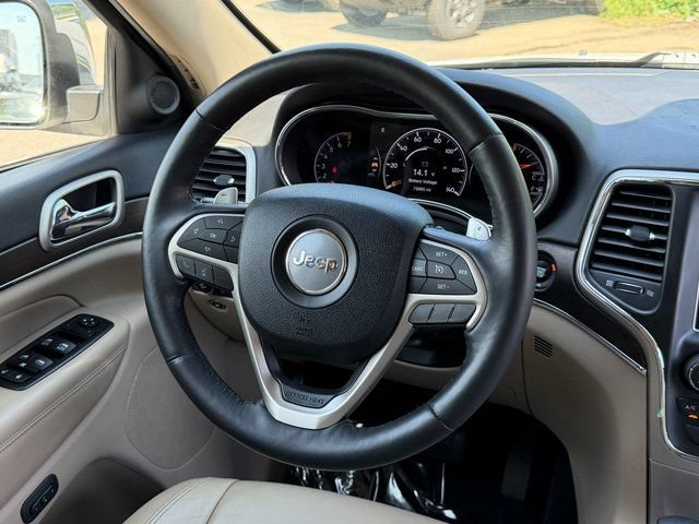 Used 2017 Jeep Grand Cherokee Limited AWD/4WD image 22