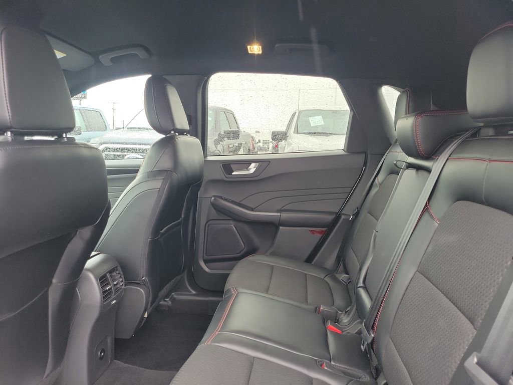 Certified 2023 Ford Escape ST-Line w/ Tech Pack #1 FWD image 14